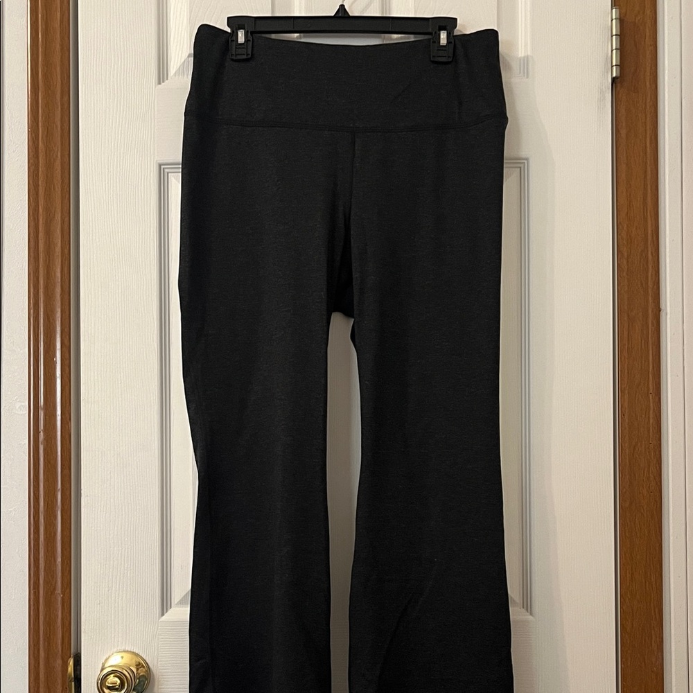 Old Navy High rise Black Flare Leggings